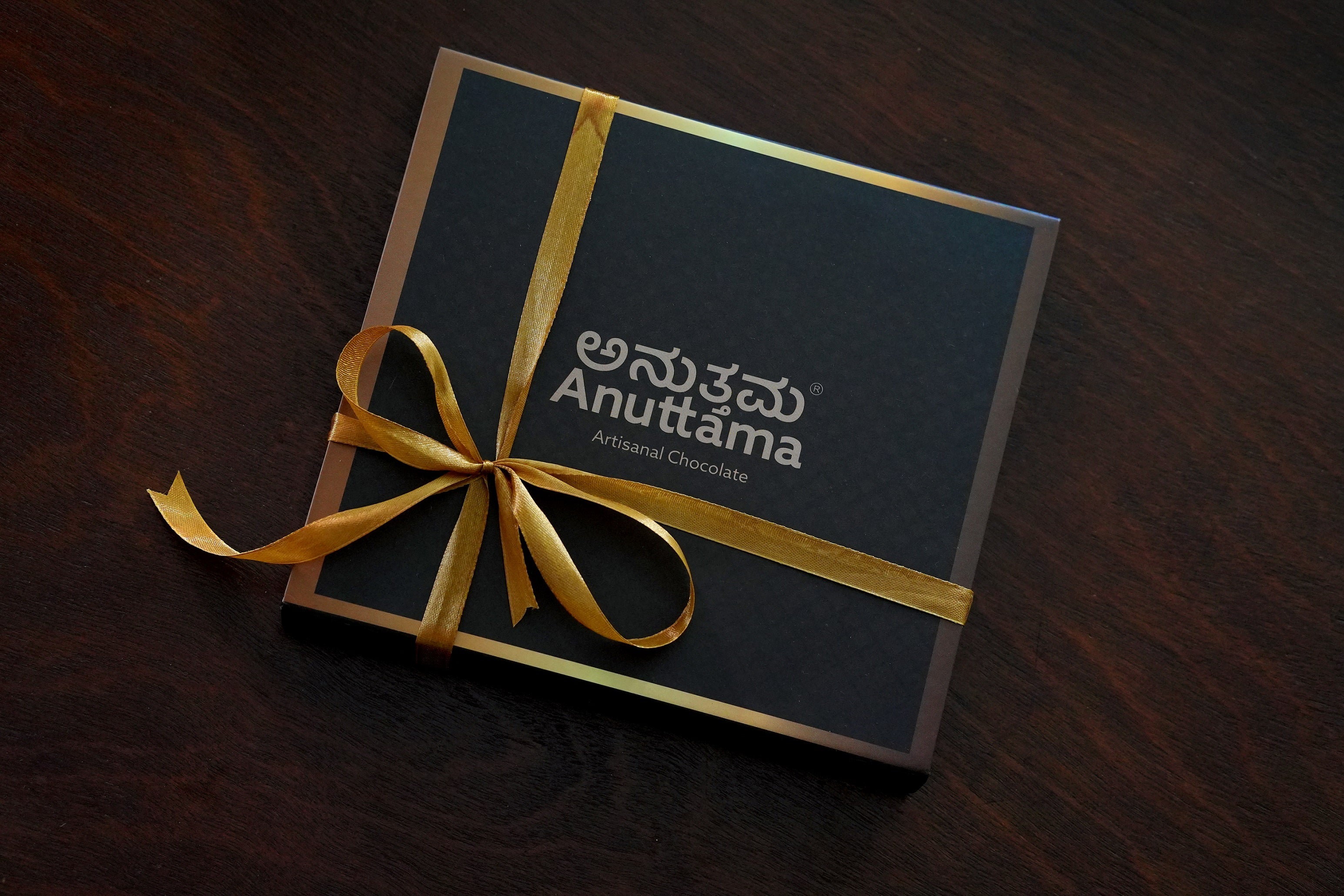 Anuttama Gift Box - 20g Assorted Mini Bars thumbnail 2